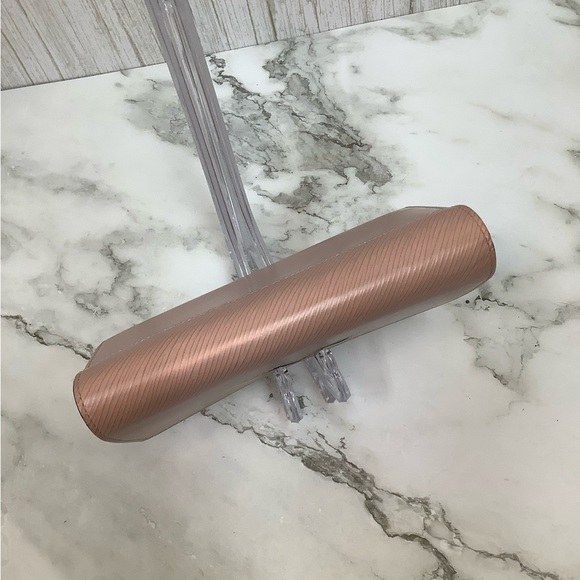 GUC - Louis Vuitton Pink Twist Wallet - Picture 5 of 10